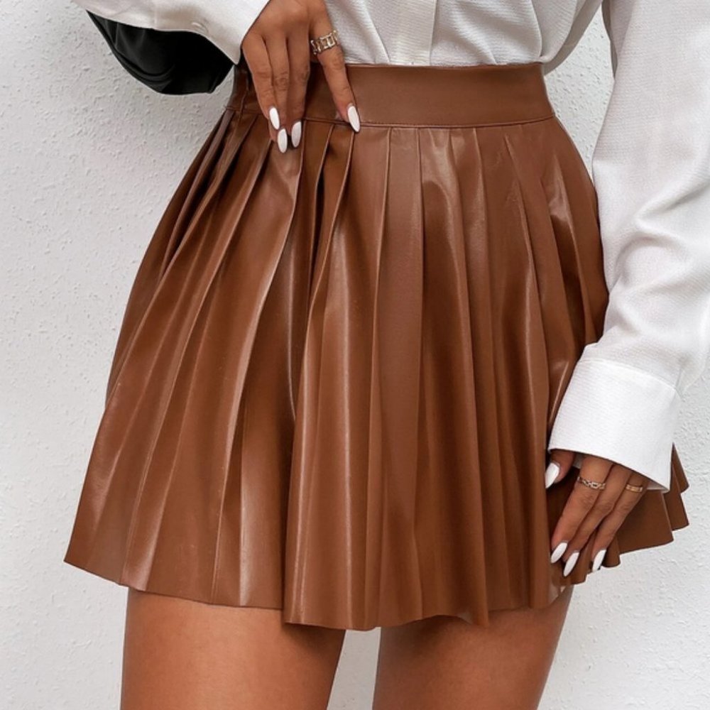 Faux leather pleated mini brown skirt - Picture 1 of 5